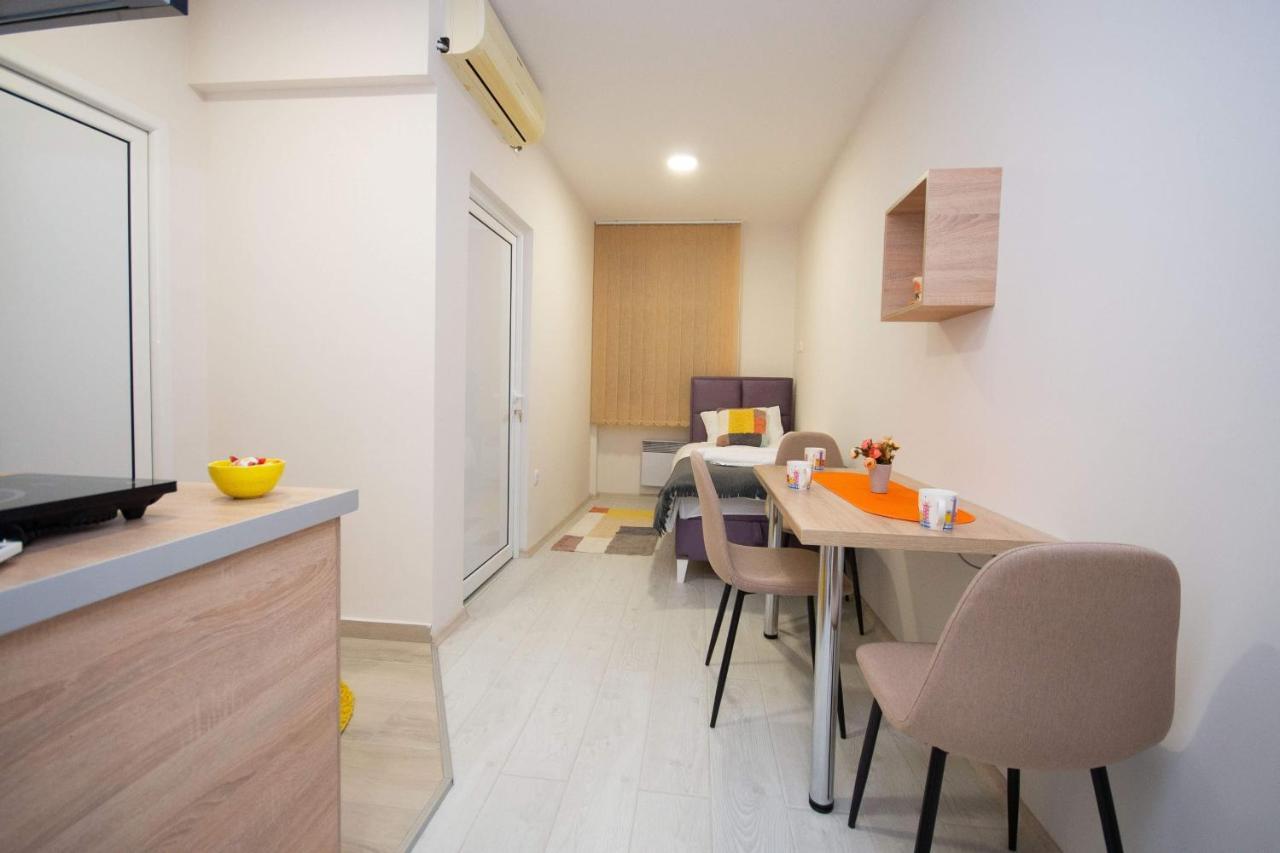 Cvetni Trg Hotel Belgrade Luaran gambar