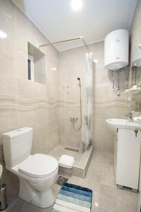 Cvetni Trg Hotel Belgrade Luaran gambar